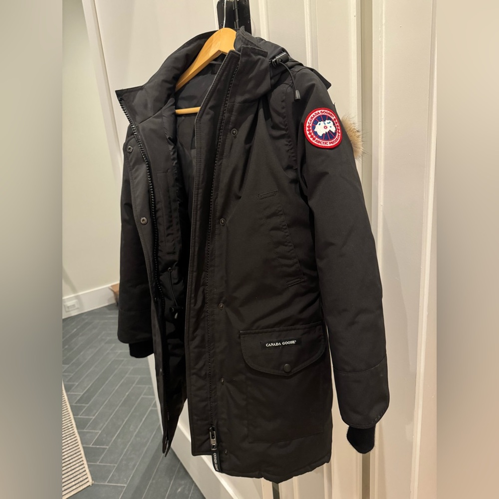Canada Goose Parka Size Small